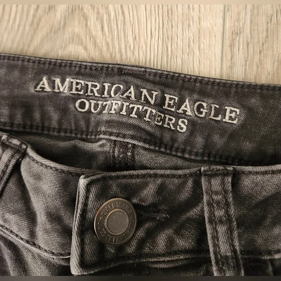 american eagle AE black/grey distressed jegging size 2 - Picture 3 of 7